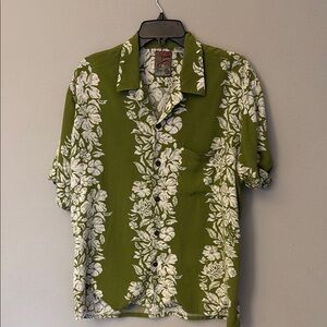 Pineapple Connection Hawaiian Green Floral Men's Shirt Size M